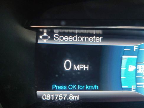 Used 2017 Ford Explorer XLT AWD/4WD image 7