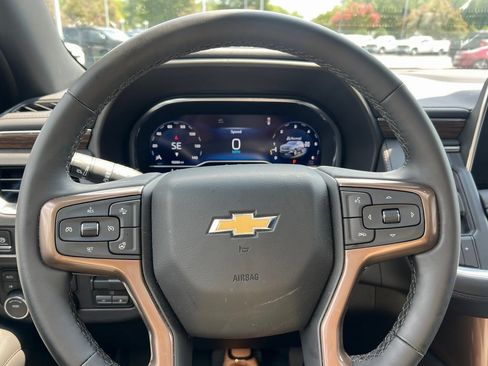 Used 2024 Chevrolet Tahoe High Country w/ Premium Package image 6