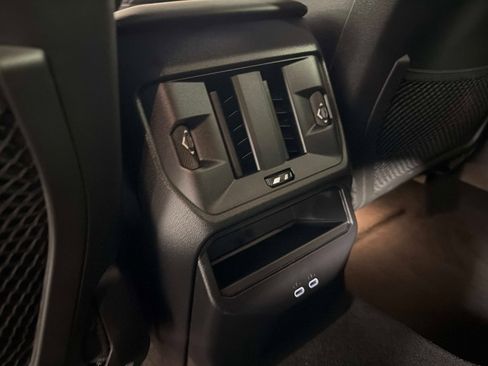 Used 2026 BMW X3 xDrive30 w/ Premium Package image 34