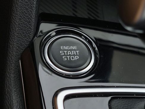 Used 2025 Kia Sportage EX FWD image 33