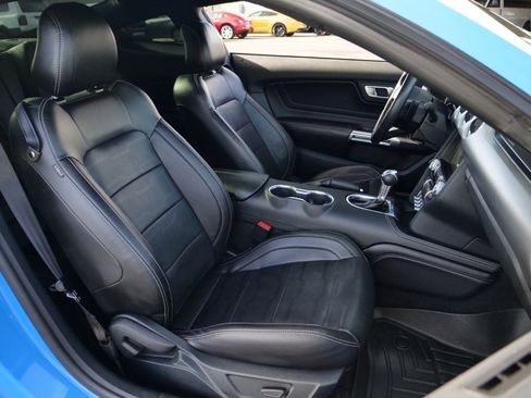 Used 2022 Ford Mustang GT Premium w/ Equipment Group 401A image 36