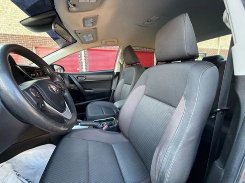 Used 2019 Toyota Corolla LE image 10