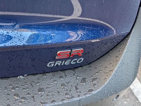 New 2025 Nissan Kicks SR image 9