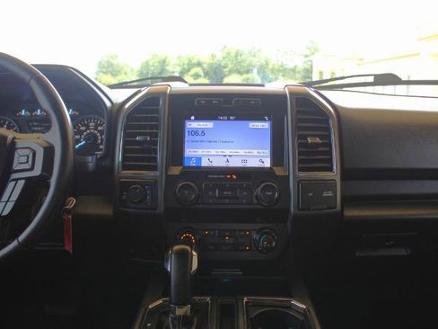 Used 2019 Ford F150 XLT w/ Equipment Group 302A Luxury AWD/4WD image 35