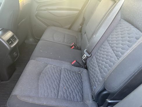 Used 2020 Chevrolet Equinox LT image 8