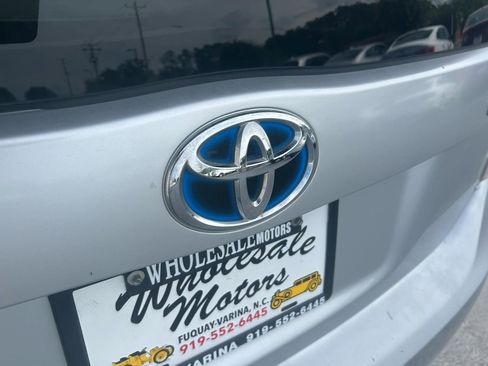 Used 2011 Toyota Prius Two FWD image 27