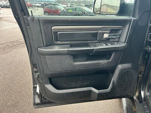 Used 2017 RAM 1500 Sport w/ Black Ram 1500 Sport Group image 14