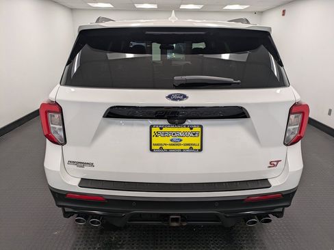 Used 2022 Ford Explorer ST w/ Equipment Group 401A image 5