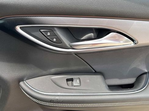 Used 2025 Buick Envision Sport Touring AWD/4WD image 34