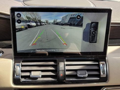 Certified 2023 Lincoln Navigator L Reserve AWD/4WD image 28