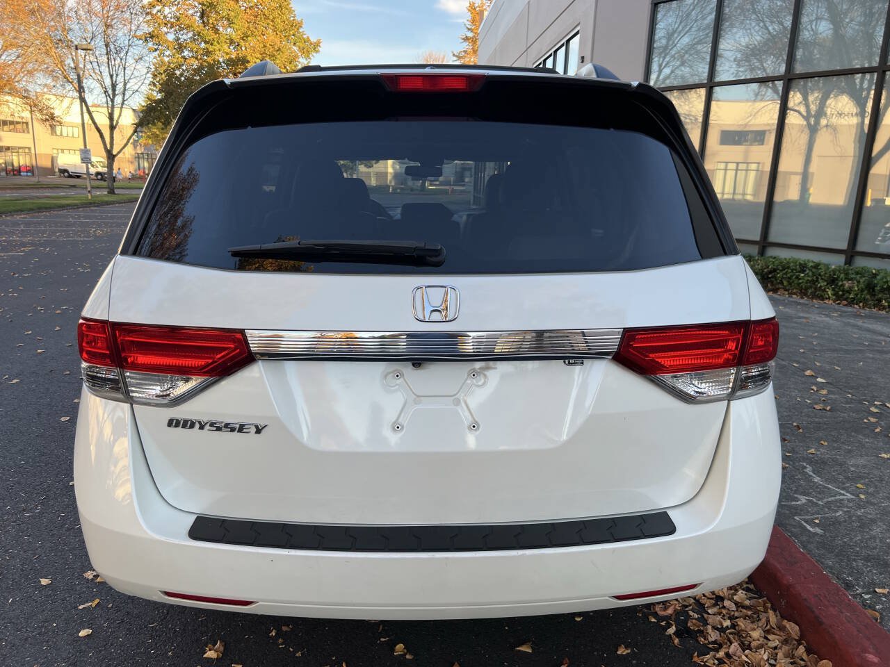 Used 2014 Honda Odyssey EX-L image 4