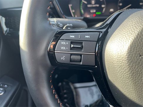 Used 2026 Honda CR-V Sport Touring image 31