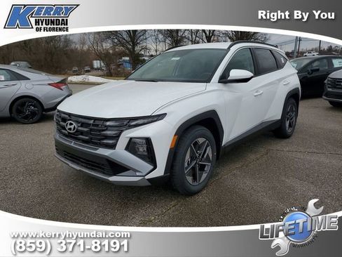 New 2026 Hyundai Tucson SEL image 2