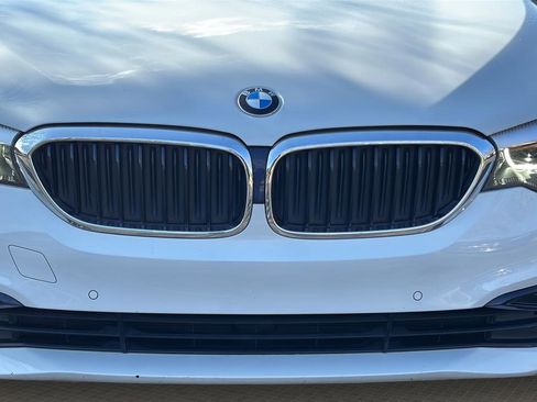 Used 2019 BMW 530i 530i w/ Convenience Package image 9