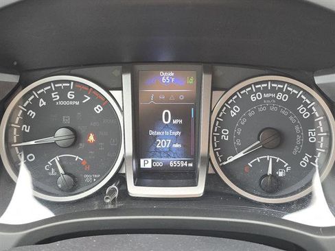 Used 2023 Toyota Tacoma SR5 image 18