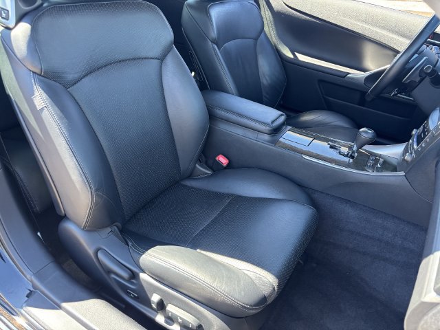 Used 2014 Lexus IS 250C w/ Navigation System Package RWD image 10