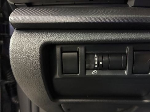 Used 2026 Subaru Crosstrek 2.0i Premium image 59