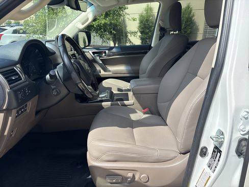 Used 2023 Lexus GX 460 Premium AWD/4WD image 16