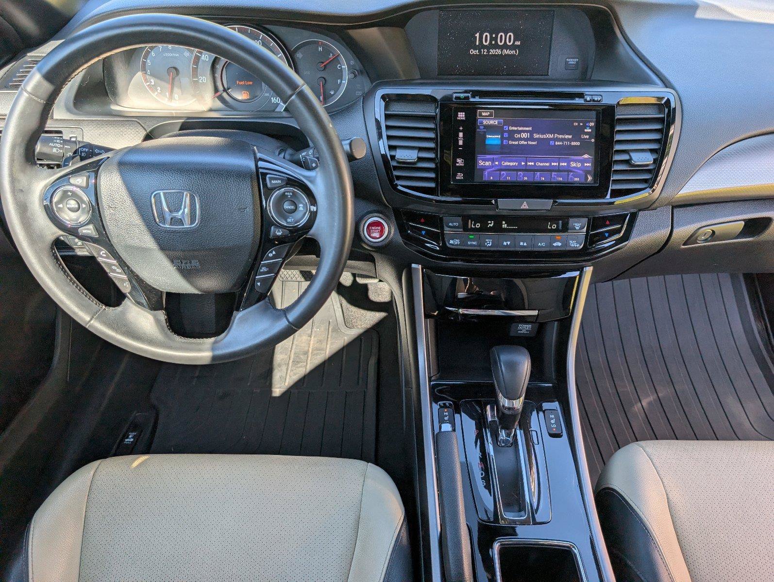 Used 2017 Honda Accord Touring image 33