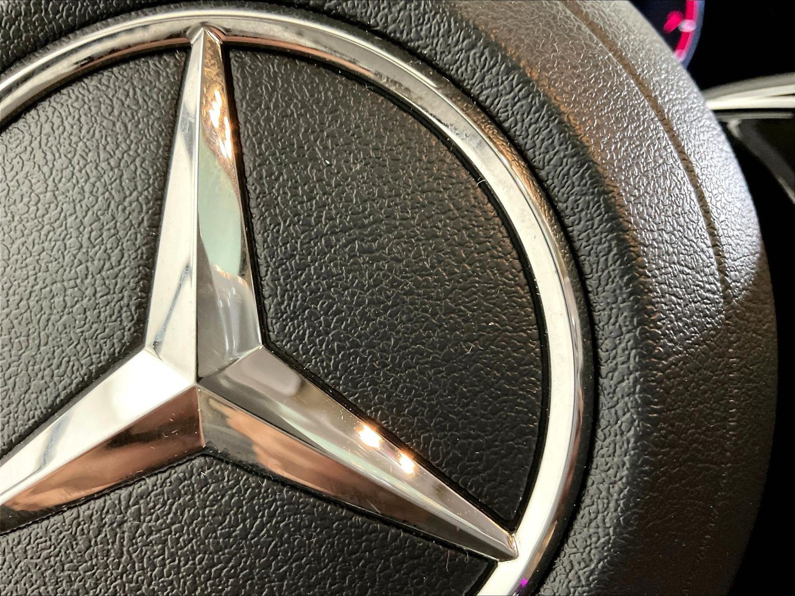 Certified 2024 Mercedes-Benz GLE 450 4MATIC image 37