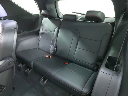 Used 2025 Chevrolet Traverse Z71 w/ Driver Confidence Package AWD/4WD image 28