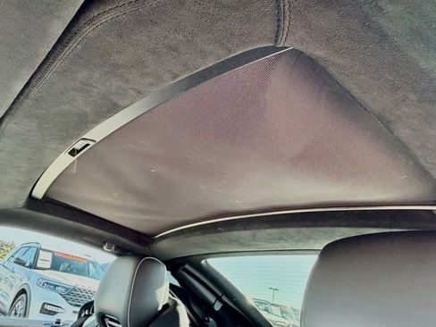 Used 2013 Mercedes-Benz SL 63 AMG image 21