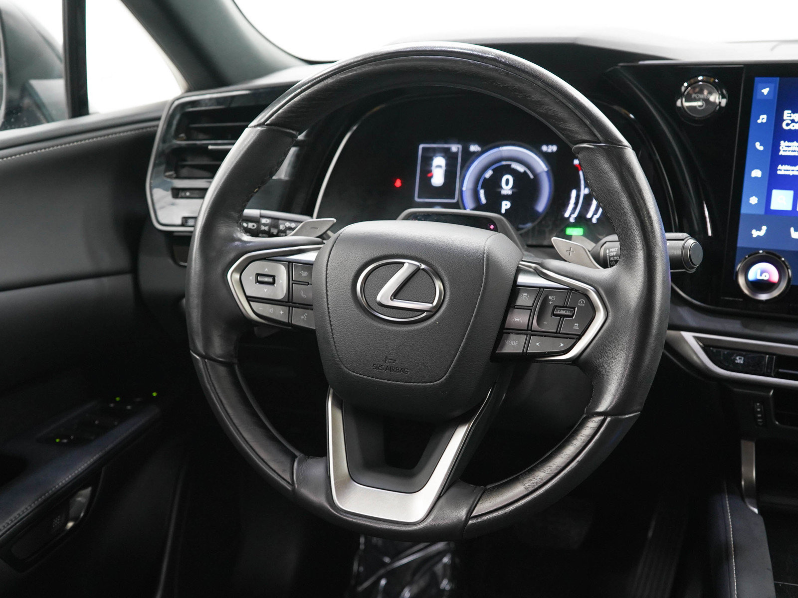 Used 2024 Lexus RX 350h w/ Convenience Package AWD/4WD image 18