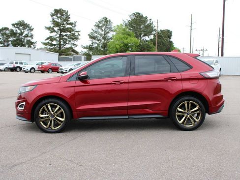Used 2018 Ford Edge Sport w/ Equipment Group 401A AWD/4WD image 3