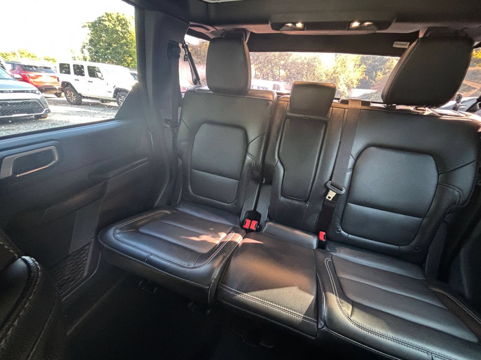 Used 2026 Ford Bronco Outer Banks AWD/4WD image 40