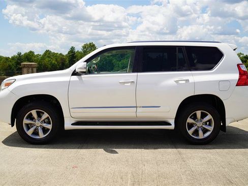 Used 2013 Lexus GX 460 Premium AWD/4WD image 2