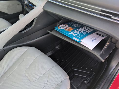 Used 2021 Hyundai Elantra Limited w/ Cargo Package image 30