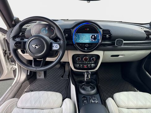 Used 2023 MINI Cooper Clubman S AWD/4WD image 18