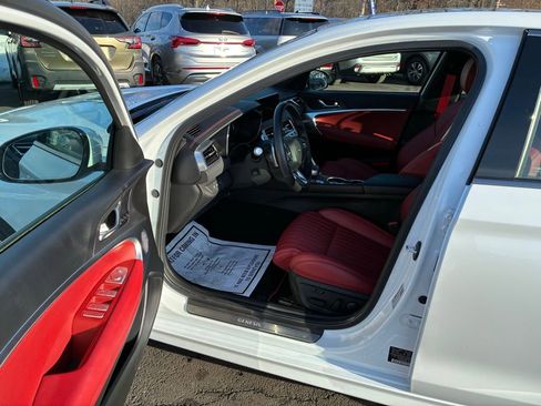 Used 2025 Genesis G70 3.3T Advanced image 22