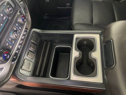 Used 2017 GMC Sierra 1500 SLT image 17