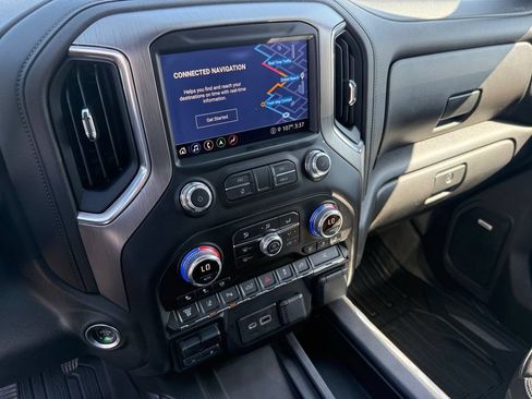 Used 2022 GMC Sierra 3500 Denali AWD/4WD image 20