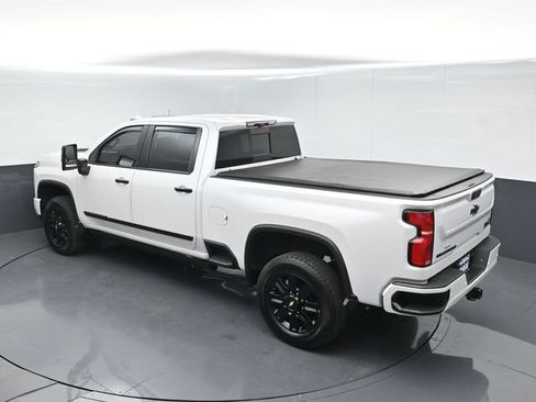 Used 2024 Chevrolet Silverado 3500 High Country w/ High Country Premium Package AWD/4WD image 43