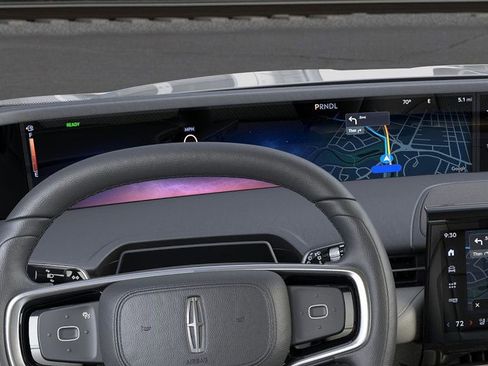 New 2026 Lincoln Nautilus Premier image 13