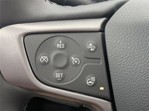 Used 2022 GMC Acadia AT4 w/ Technology Package image 26