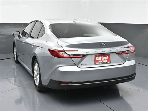 Certified 2026 Toyota Camry LE w/ Convenience Package FWD image 4