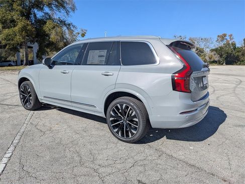 New 2026 Volvo XC90 B6 Plus w/ Protection Package Premier image 4