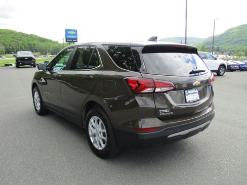 Used 2024 Chevrolet Equinox LT AWD/4WD image 7