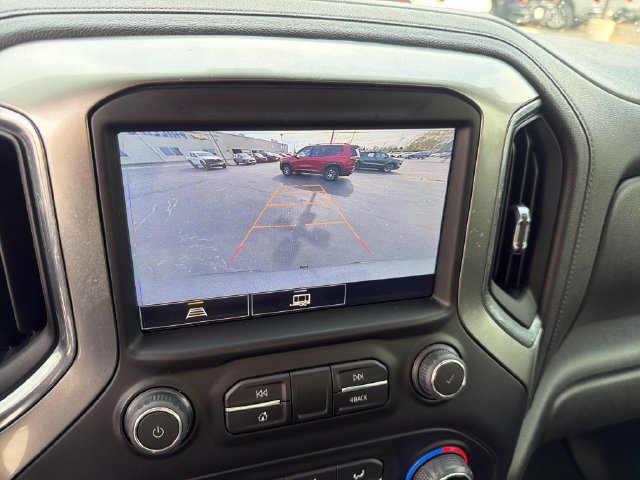 Used 2021 Chevrolet Silverado 1500 LT Trail Boss w/ Convenience Package II AWD/4WD image 19