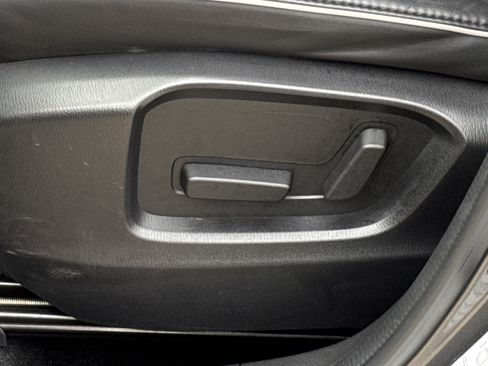 Used 2025 MAZDA CX-5 AWD 2.5 S w/ Select Package image 17