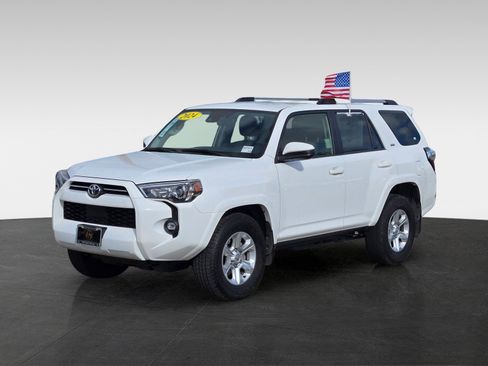 Used 2024 Toyota 4Runner SR5 image 8