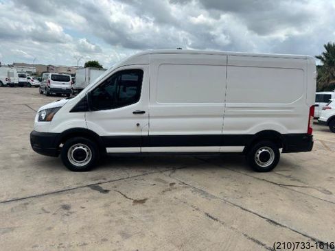 Used 2020 Ford Transit 250 Medium Roof w/ Load Area Protection Package RWD image 4
