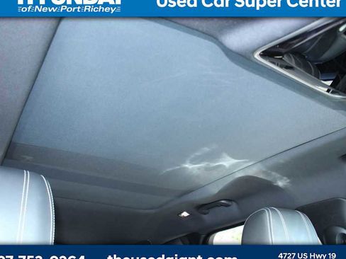 Used 2020 Land Rover Range Rover Velar R-Dynamic S image 10