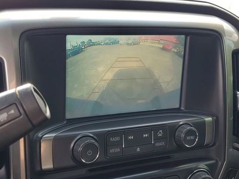 Used 2018 Chevrolet Silverado 1500 LTZ image 16