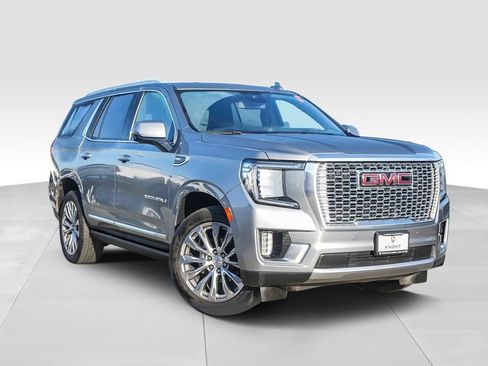 Used 2023 GMC Yukon Denali AWD/4WD image 2