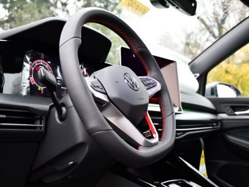 New 2026 Volkswagen GTI SE image 12