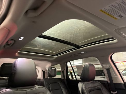 New 2026 Lincoln Aviator Reserve AWD/4WD image 13